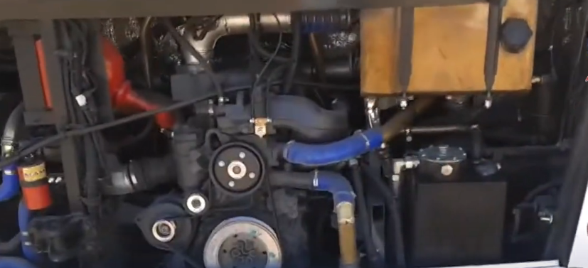 Автобус МАЗ-206